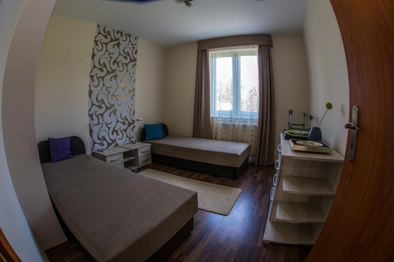 Aqua Line Apartmanhaz Хайдусобосло Экстерьер фото