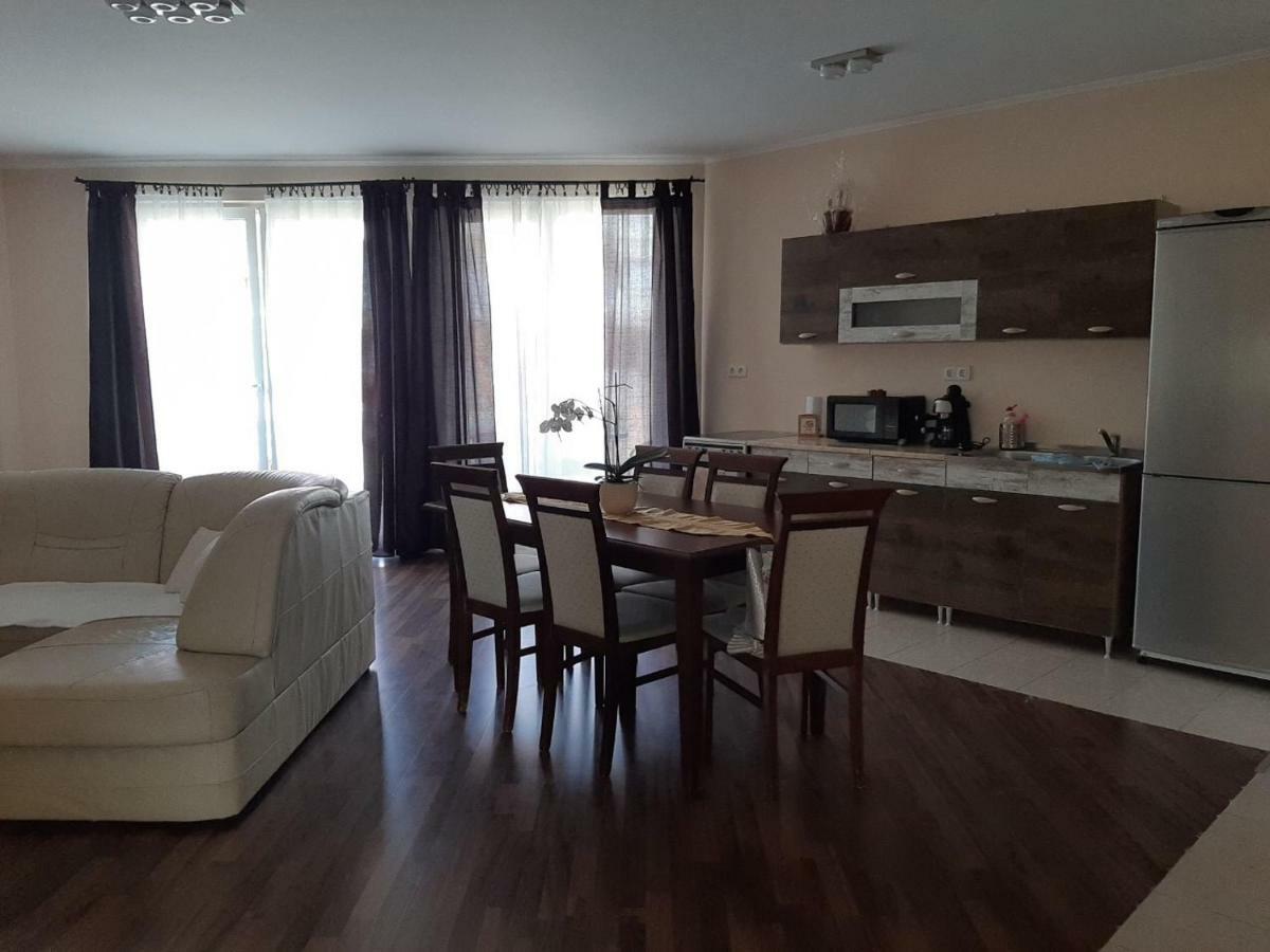 Aqua Line Apartmanhaz Хайдусобосло Экстерьер фото